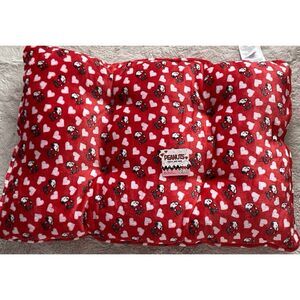 PEANUTS SNOOPY Valentines Red Hearts Pillow Dog BED Super Soft 33 x 22 x 4” NEW
